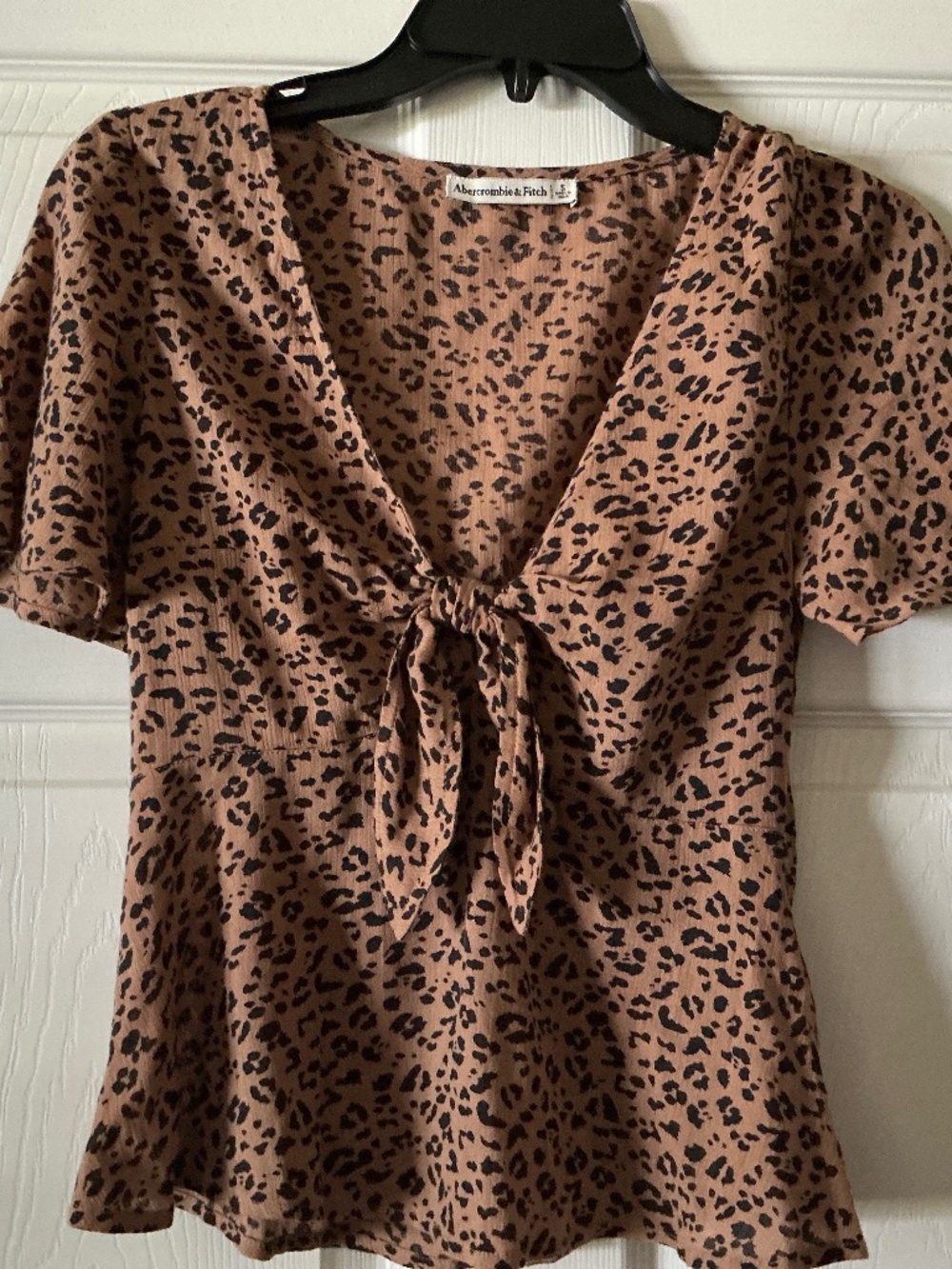 Abercrombie & Fitch leopard top